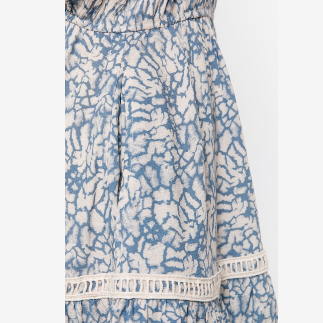 LACE TRIM DRESS